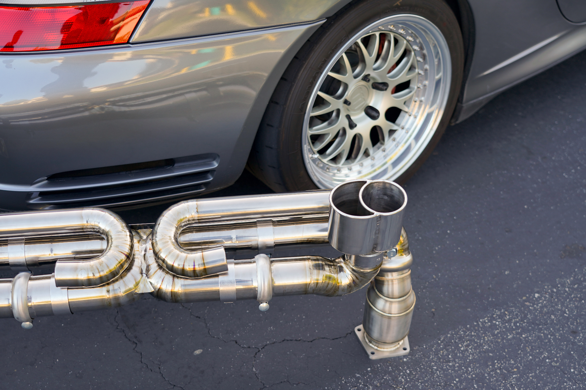 Full titanium X-pipe system with X50 style tip